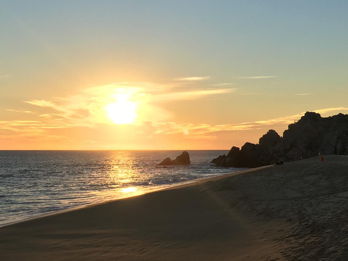 Suites At Pueblo Bonito Sunset Beach Golf And Spa กาโบซานลูกัส ภายนอก รูปภาพ